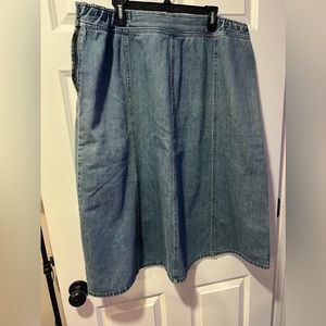 Liz Claiborne woman petite denim skirt size 18